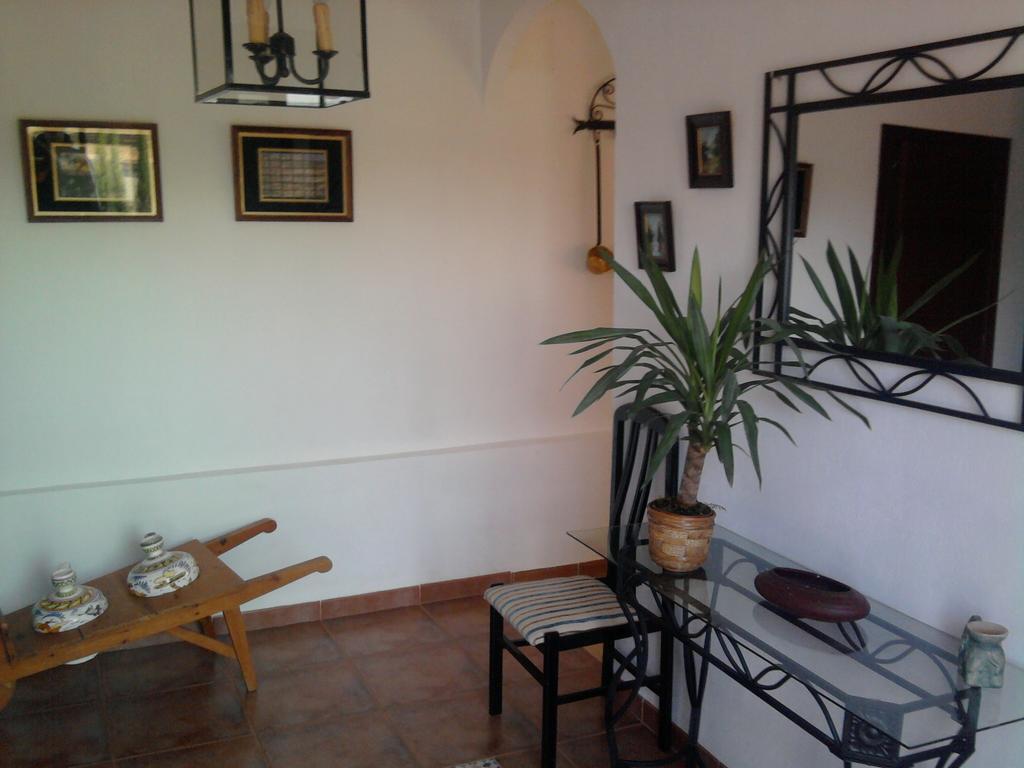 La Casa Del Abuelo Jose Guest House Marmolejo Exterior photo